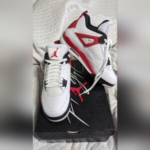 Air Jordan 4 Retro
